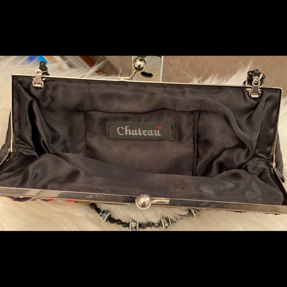 CHATEAU Evening Clutch - Picture 6 of 6